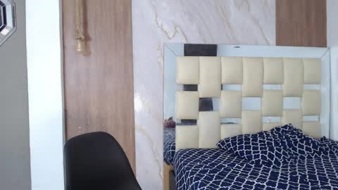 HERA online show from 04-04-26, 06:27