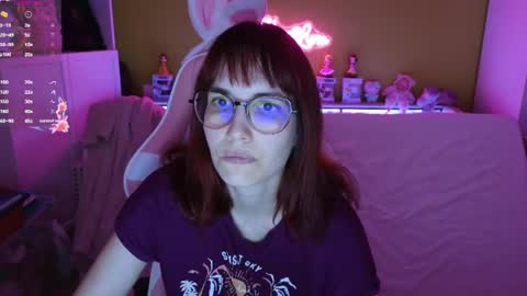 Snapshot of heraluna_ chatting on 06-11-26, 07:56 HeraLuna online show from 06-11-26, 07:56