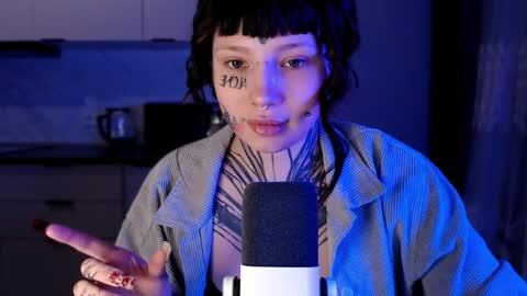 Snapshot of herbal_helpmepls chatting on 01-30-25, 10:08 dirty Diana online show from 01-30-25, 10:08