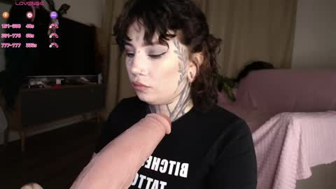 dirty Diana online show from 05-09-26, 08:58