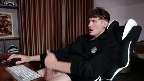 Gregblonde  Alextattoo online show from 09-28-25, 02:17