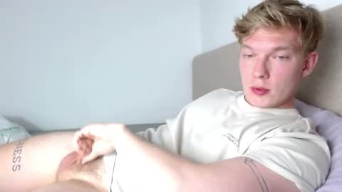 Snapshot of hercules__ chatting on 02-02-26, 02:27 Gregblonde Alextattoo online show from 02-02-26, 02:27