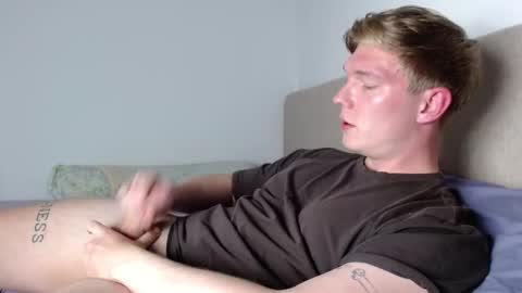 Snapshot of hercules__ chatting on 02-06-26, 01:14 Gregblonde Alextattoo online show from 02-06-26, 01:14