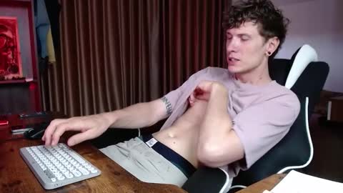 Snapshot of hercules__ chatting on 03-14-26, 02:06 Gregblonde Alextattoo online show from 03-14-26, 02:06