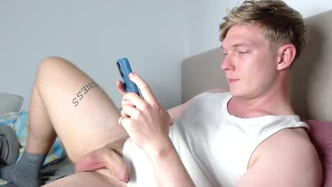 Snapshot of hercules__ chatting on 03-16-26, 05:06 Gregblonde Alextattoo online show from 03-16-26, 05:06