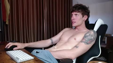 Snapshot of hercules__ chatting on 03-24-26, 03:44 Gregblonde Alextattoo online show from 03-24-26, 03:44