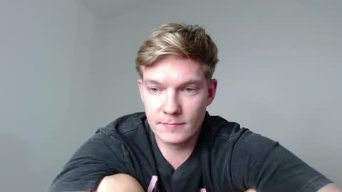 Snapshot of hercules__ chatting on 03-26-26, 04:12 Gregblonde Alextattoo online show from 03-26-26, 04:12