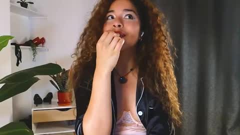 hercyqueen online show from 02-13-26, 01:45