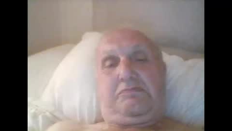 Snapshot of herdsman3 chatting on 05-25-26, 10:16 herdsman3 online show from 05-25-26, 10:16