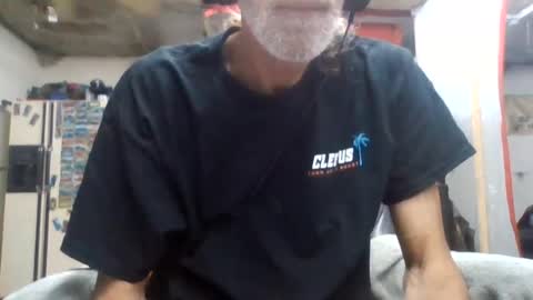 Snapshot of heretoseeu chatting on 08-05-26, 02:58 heretoseeu online show from 08-05-26, 02:58