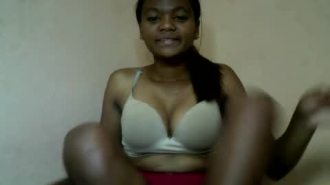 Snapshot of herisse01 chatting on 06-06-26, 07:51 herisse01 online show from 06-06-26, 07:51