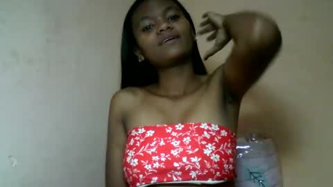 Snapshot of herisse01 chatting on 06-13-26, 08:18 herisse01 online show from 06-13-26, 08:18