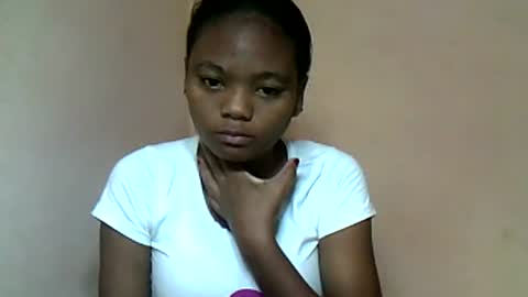 Snapshot of herisse01 chatting on 06-15-26, 05:42 herisse01 online show from 06-15-26, 05:42
