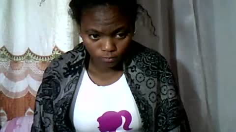 Snapshot of herisse01 chatting on 06-30-26, 08:54 herisse01 online show from 06-30-26, 08:54