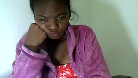 Snapshot of herisse01 chatting on 07-13-26, 11:02 herisse01 online show from 07-13-26, 11:02