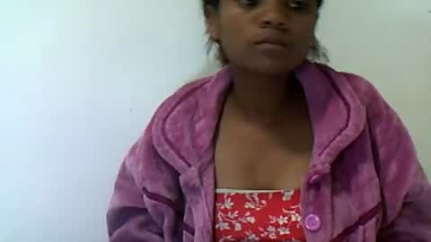 Snapshot of herisse01 chatting on 07-18-26, 08:23 herisse01 online show from 07-18-26, 08:23