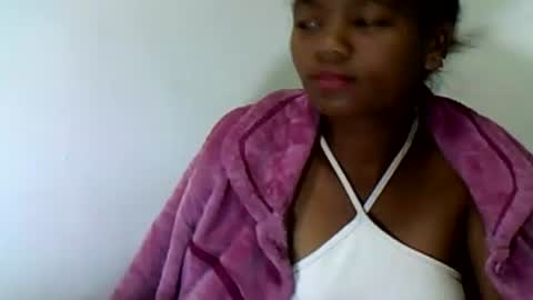 Snapshot of herisse01 chatting on 07-22-26, 05:54 herisse01 online show from 07-22-26, 05:54