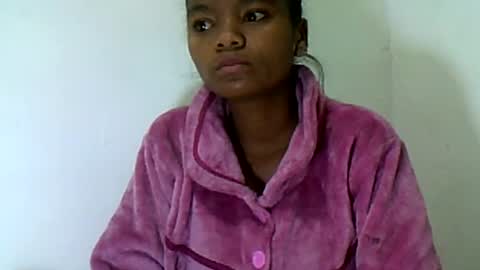 Snapshot of herisse01 chatting on 07-26-26, 06:54 herisse01 online show from 07-26-26, 06:54