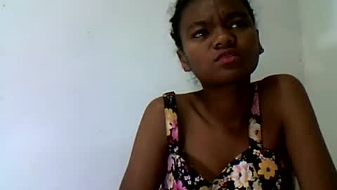 Snapshot of herisse01 chatting on 07-27-26, 09:16 herisse01 online show from 07-27-26, 09:16