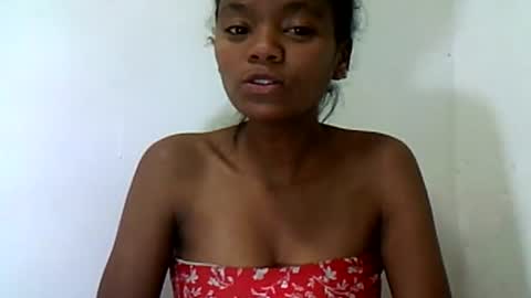 Snapshot of herisse01 chatting on 07-28-26, 06:20 herisse01 online show from 07-28-26, 06:20