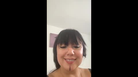 Snapshot of hermaioni77 chatting on 05-06-26, 09:31 hermaioni77 online show from 05-06-26, 09:31