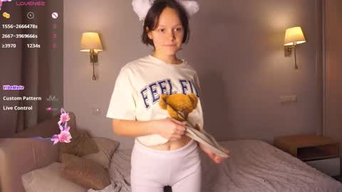 Hermina online show from 12-18-25, 03:18