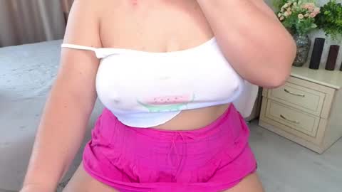 Maryana online show from 11-14-25, 07:07