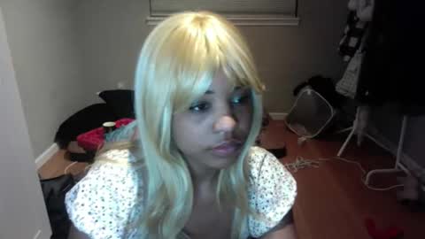 Snapshot of hertraining chatting on 02-21-26, 03:40 hertraining online show from 02-21-26, 03:40