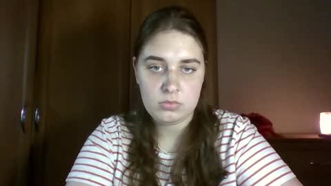 Snapshot of hess_luna_ chatting on 09-18-25, 09:11 hess_luna_ online show from 09-18-25, 09:11