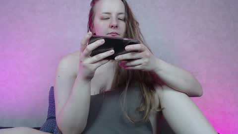 Hesssa Prime time  The broadcasts start at 3am and 3 pm London time  online show from 12-02-24, 03:37