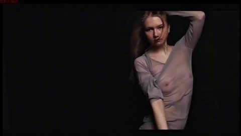 Snapshot of hetaerart chatting on 05-16-26, 06:39 Sasha online show from 05-16-26, 06:39