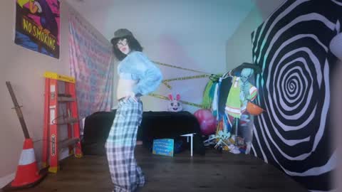 salem online show from 09-14-25, 03:16