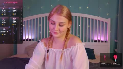 hey_cassie online show from 10-02-25, 03:19