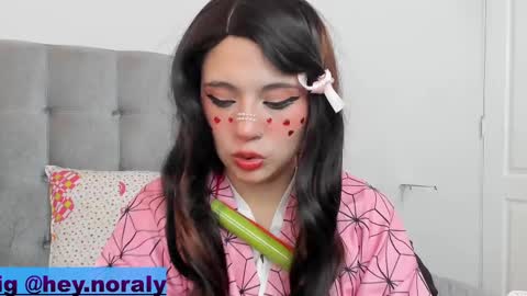 Noraly  online show from 02-14-25, 02:12