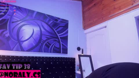 Noraly  online show from 05-25-26, 04:07