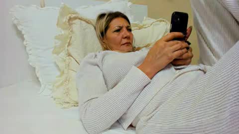 Heyheygrey online show from 01-25-25, 08:53