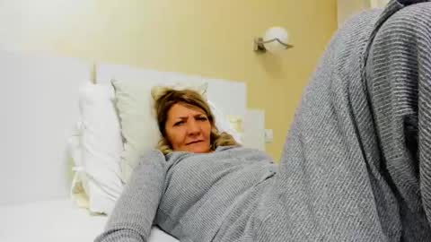 Heyheygrey online show from 02-14-25, 02:07