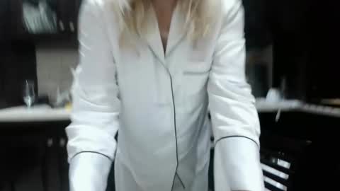 Snapshot of heyheygrey chatting on 03-10-26, 08:03 Heyheygrey online show from 03-10-26, 08:03