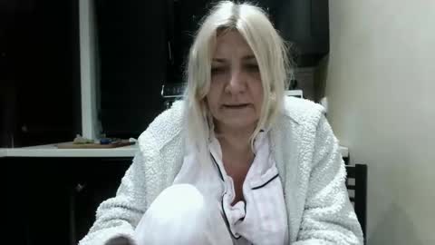 Snapshot of heyheygrey chatting on 03-14-26, 12:17 Heyheygrey online show from 03-14-26, 12:17