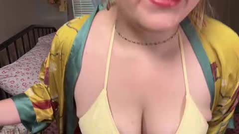 Snapshot of heyheyits_sage chatting on 07-13-26, 02:53 Sage online show from 07-13-26, 02:53