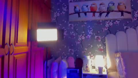 Snapshot of heymartina chatting on 08-04-26, 03:36 Martina Ricci Show schedule Monday to Friday 8am colombia time I work some weekends online show from 08-04-26, 03:36