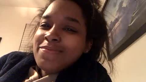 Snapshot of heyyou301990 chatting on 10-24-25, 01:24 heyyou301990 online show from 10-24-25, 01:24