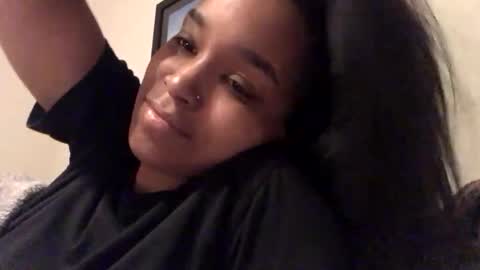 Snapshot of heyyou301990 chatting on 11-06-25, 11:04 heyyou301990 online show from 11-06-25, 11:04