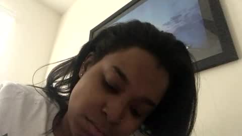 Snapshot of heyyou301990 chatting on 11-09-25, 06:06 heyyou301990 online show from 11-09-25, 06:06