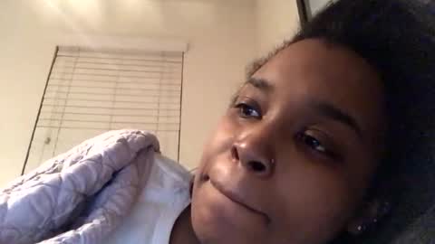 Snapshot of heyyou301990 chatting on 11-11-25, 04:23 heyyou301990 online show from 11-11-25, 04:23