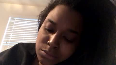 Snapshot of heyyou301990 chatting on 11-12-25, 09:58 heyyou301990 online show from 11-12-25, 09:58