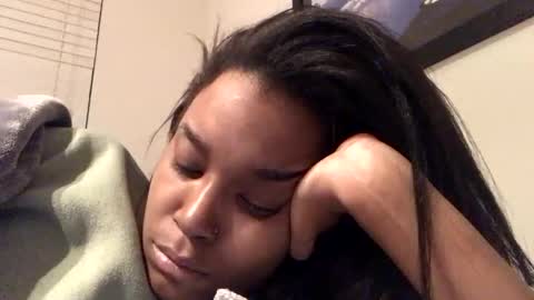 Snapshot of heyyou301990 chatting on 11-20-25, 07:08 heyyou301990 online show from 11-20-25, 07:08