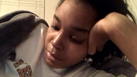 Snapshot of heyyou301990 chatting on 12-14-25, 12:49 heyyou301990 online show from 12-14-25, 12:49