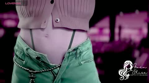 Snapshot of heyyythanks chatting on 11-12-25, 07:13 Gwen Elise online show from 11-12-25, 07:13