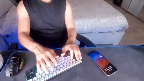 Hfucker online show from 06-29-26, 04:51